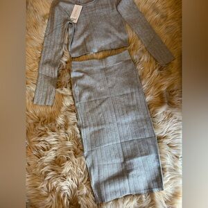 🆕🆕Gray Ribbed Knit Skirt